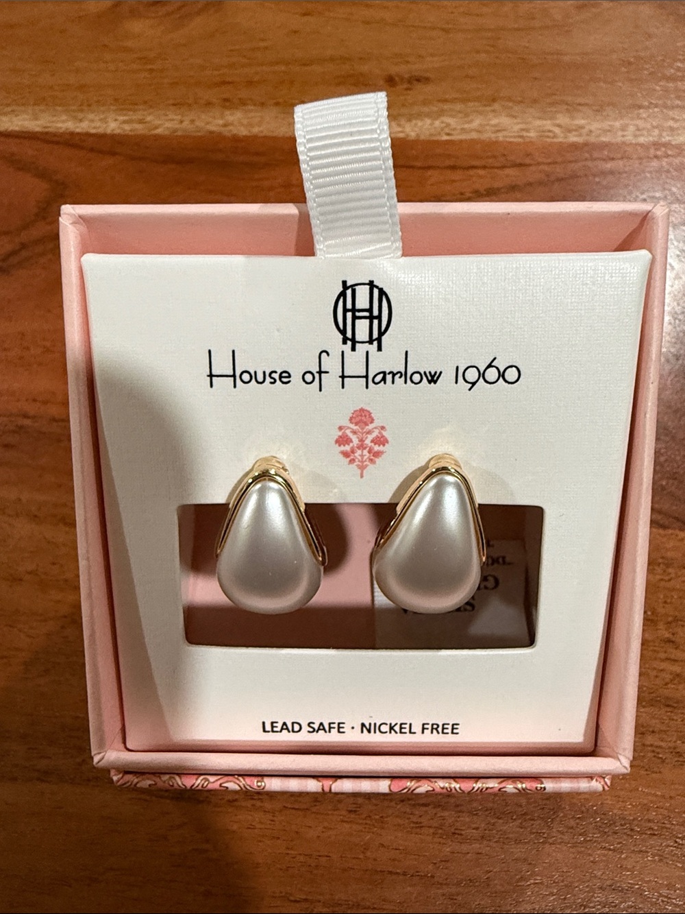 Department: Women - Accessories - Picture 3 of 6